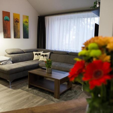 Kikelet Apartman Lejlighed Szombathely Eksteriør billede