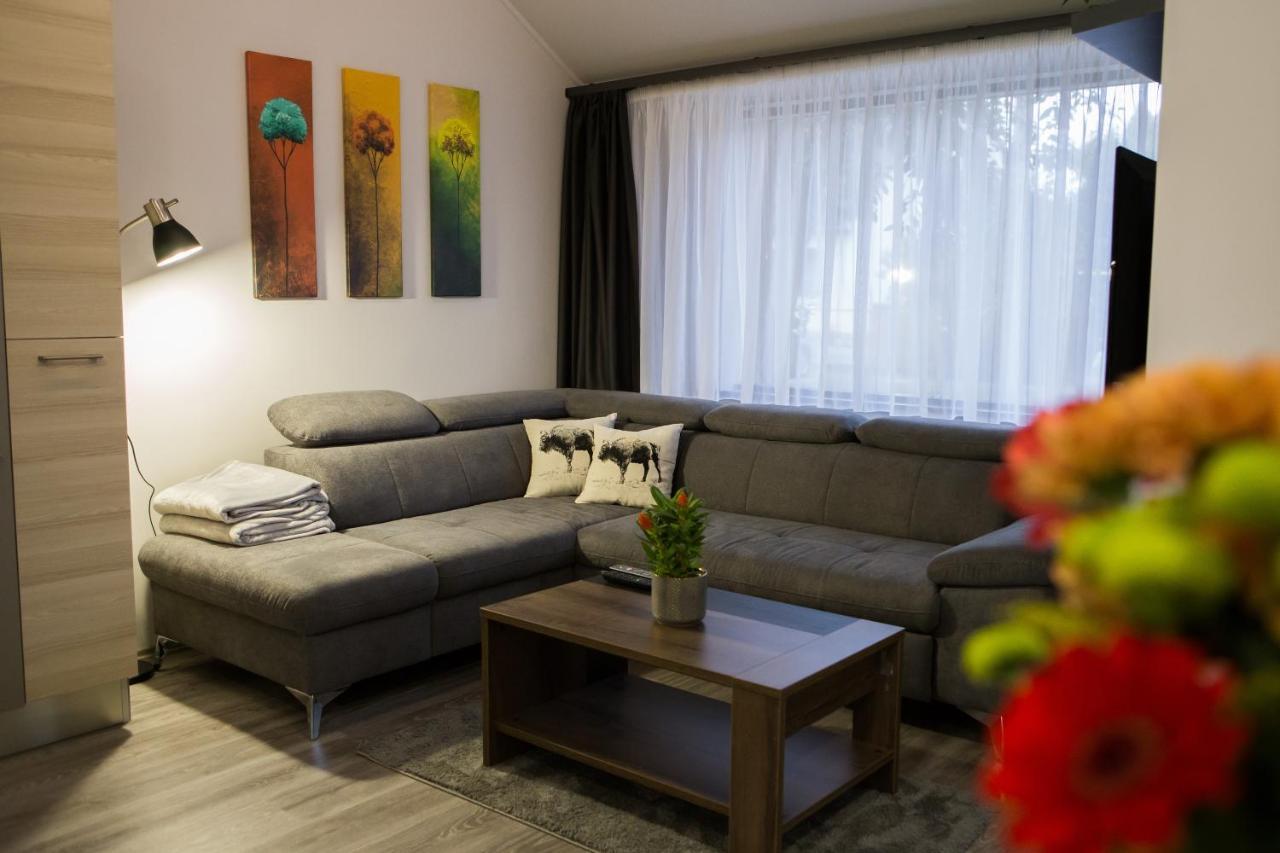 Kikelet Apartman Lejlighed Szombathely Eksteriør billede