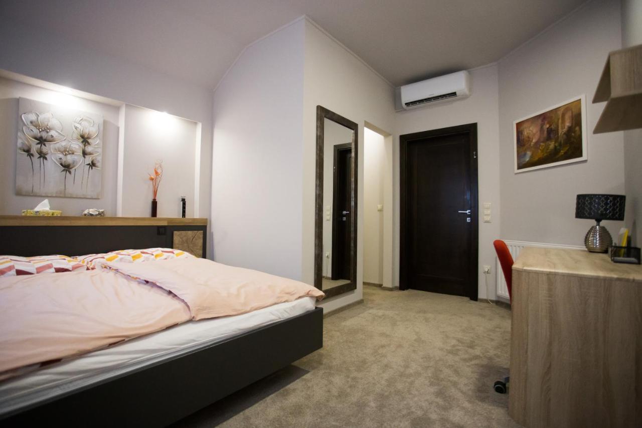 Kikelet Apartman Lejlighed Szombathely Eksteriør billede